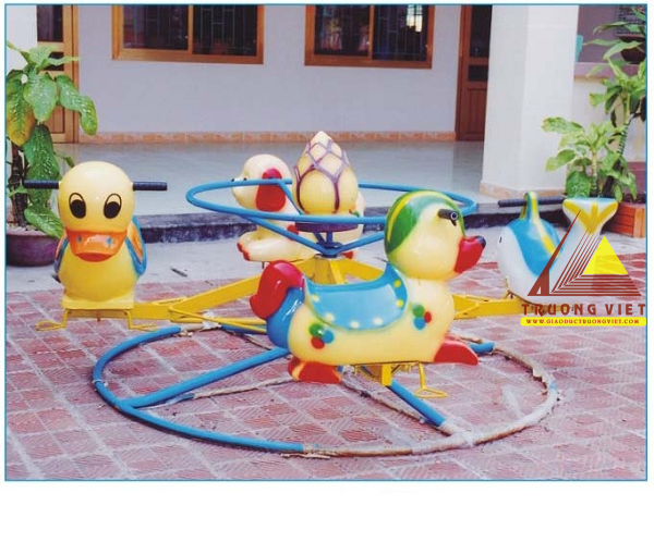 Đu quay 4 con giống