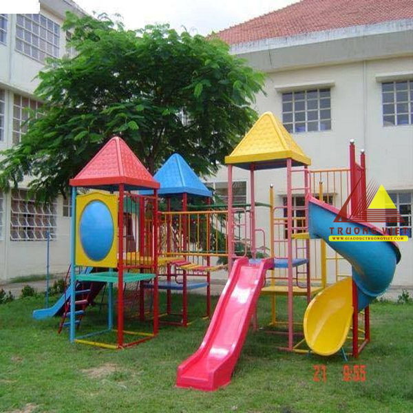 Liên hoàn 3 khối cầu trượt xoắn