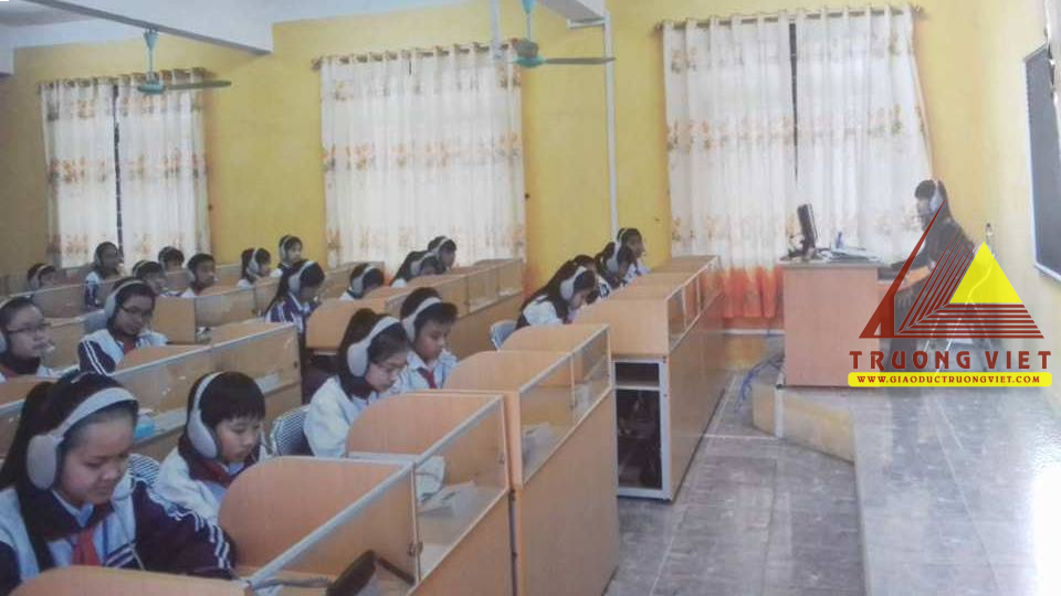 Phòng học ngoại ngữ